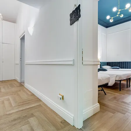 Nocleg ze śniadaniem Hold - Luxury