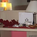 Hold - Luxury فندق مبيت وإفطار روما