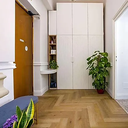 Bed and breakfast Hold - Luxury Roma