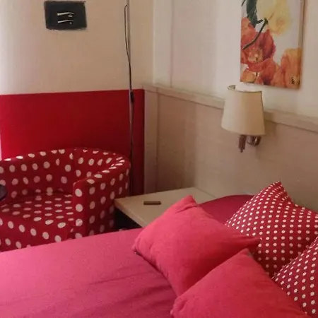 홀드 B&B 로마