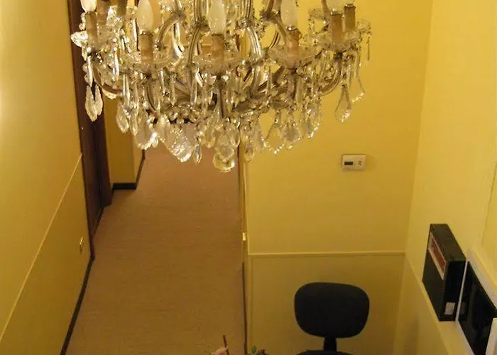 B&B Hold - Luxury 4*