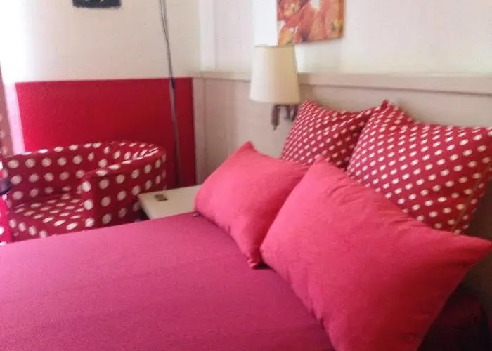 Hold - Luxury 로마